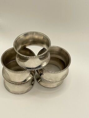 Set of 5 Silver Plated Beaded Edge Napkin Rings